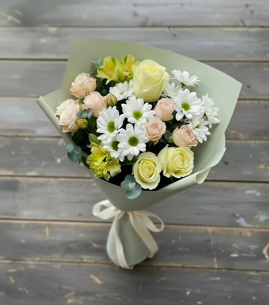 Букет цветов из: Альстромерии, Розы и Хризантемы в Ливенке