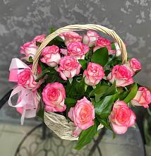 Цветочная композиция из Розы в корзине #REPLACE_PRED# Ливенке