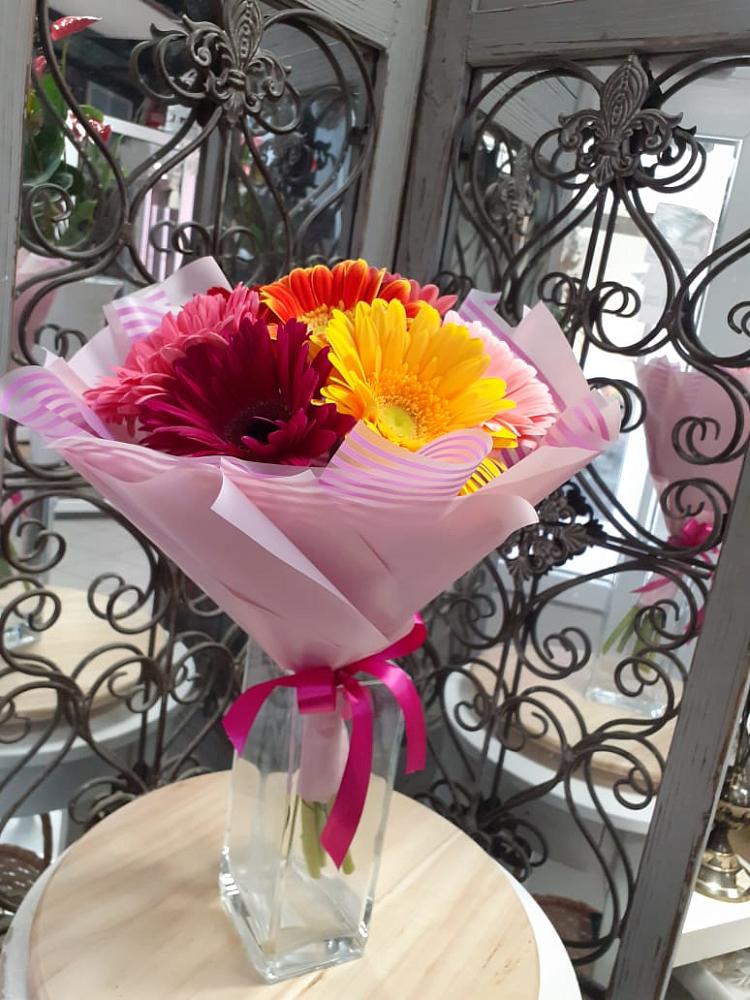 Букет цветов из: Герберы в Ливенке