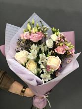 Букет цветов из:  Альстромерии, Розы и Лизиантусы #REPLACE_PRED# Ливенке