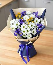 Букет цветов из:  Розы, Ирисы и Хризантемы #REPLACE_PRED# Ливенке