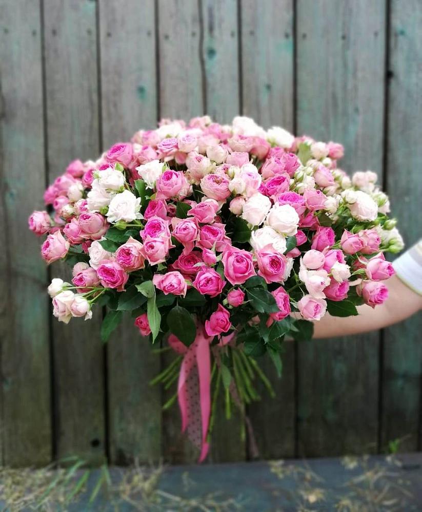 Букет Розовые кустовые розы Натали и Лав Лидия в Ливенке