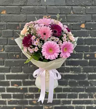 Букет цветов из:  Герберы и Хризантемы в Ливенке