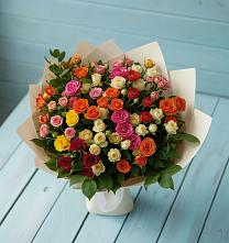 Букет Микс из разноцветных кустовых роз в Ливенке