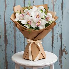 Букет цветов из:  Орхидеи и Розы в Ливенке